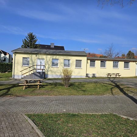 Gaestehaus Heinrich Heine Schule Bad Dürrenberg Buitenkant foto