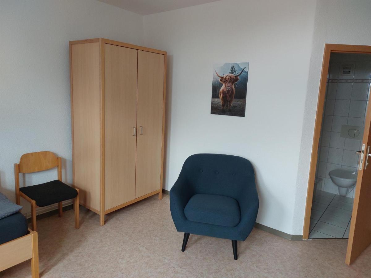 Gaestehaus Heinrich Heine Schule Bad Dürrenberg Buitenkant foto